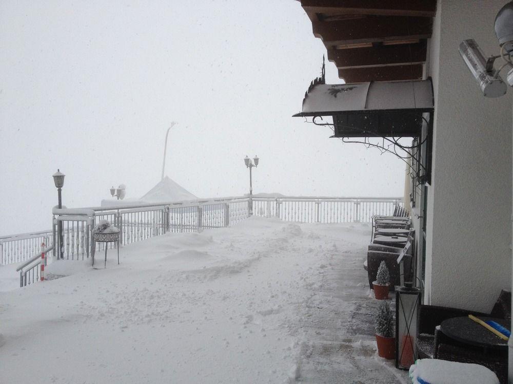 Hotel Hahnbaum Sankt Johann im Pongau Zewnętrze zdjęcie