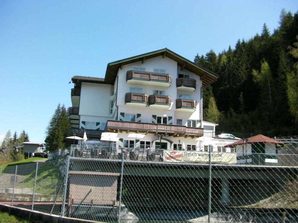 Hotel Hahnbaum Sankt Johann im Pongau Zewnętrze zdjęcie